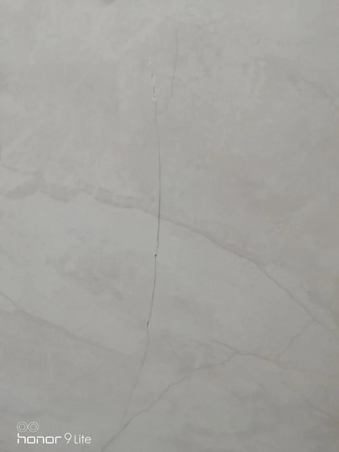 瓷砖烂了怎么补救方法(瓷砖烂了怎么补救方法视频)